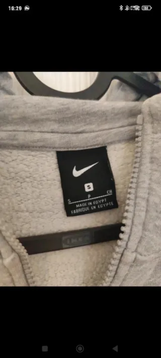 Sudadera Nike Gris