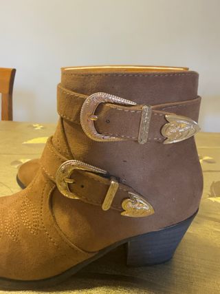 Botines marrones talla 37