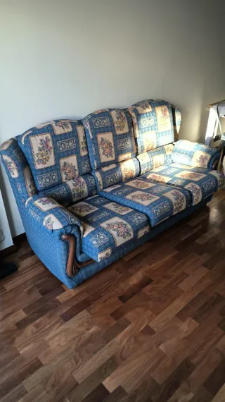 Sofá de 3 plazas con estampado floral