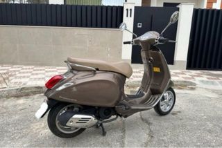 Vespa Primavera