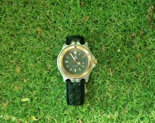 TAG Heuer Profesional Negro/Dorado