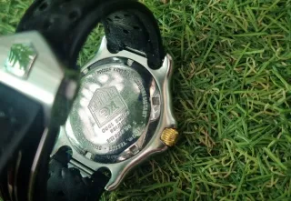 TAG Heuer Profesional Negro/Dorado