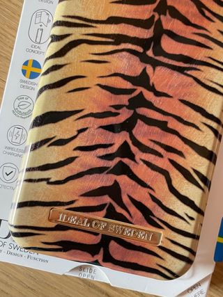 Cover iPhone 11/XR IDEAL OF SWEDEN Sunset Tiger