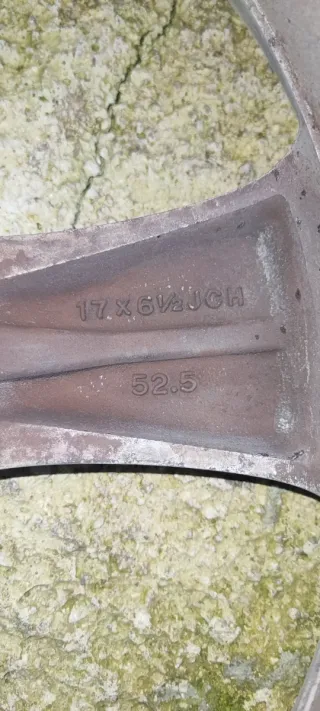 4 Llantas de aleación 17 con neumáticos 225/45 R17