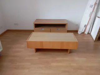 Muebles de salón madera clara