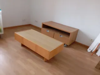 Muebles de salón madera clara