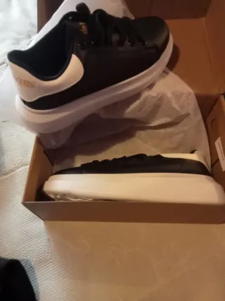 Alexander McQueen Zapatillas