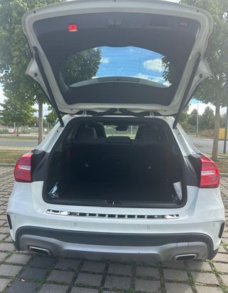Mercedes-Benz GLA 250 4Matic