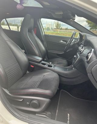 Mercedes-Benz GLA 250 4Matic