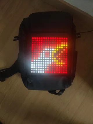 Mochila Divoom LED Pixel Nueva
