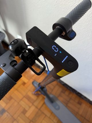 Patinete Xiaomi Mi Electric Scooter 3 + Accesorios