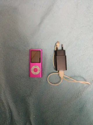 Reproductor MP4 TM Electron Rosa + Cargador