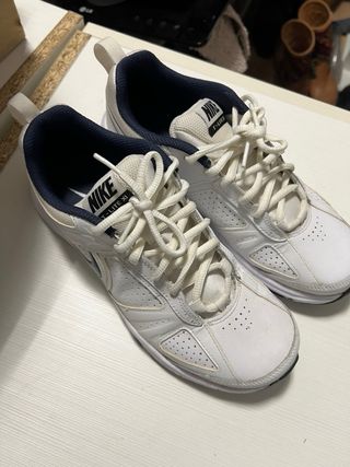 Zapatillas Nike Lite XI Blancas y Azules