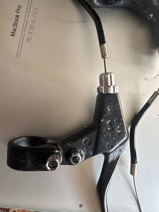 Manillas Tektro para Bicicleta