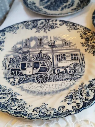 Juego té o desayuno. para 12. Estrenar