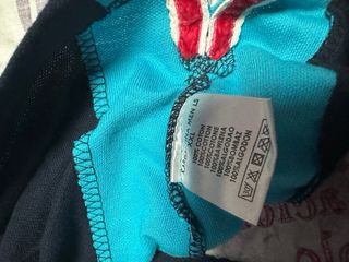 Polo Hombre Negro y Azul