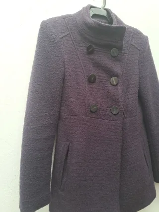 Abrigo Zara Morado