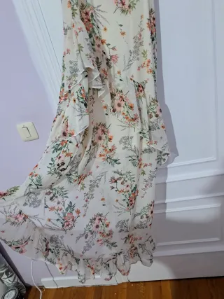 Vestido largo blanco volantes flores