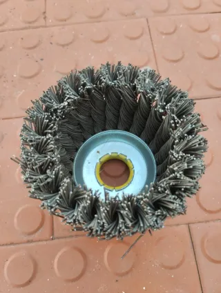 Cepillo Alambre Retorcido Alyco Mod. Titan