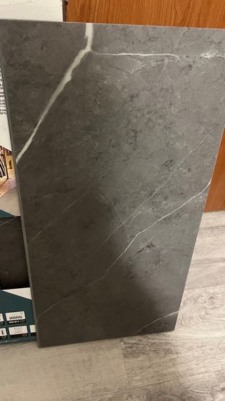 5 Suelo vinílico albury /Axton Forte base aislante