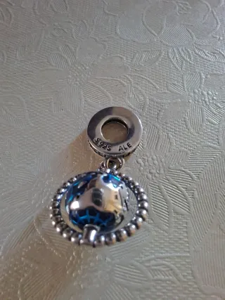 Charm Pandora Globo Girevole Blu Argento