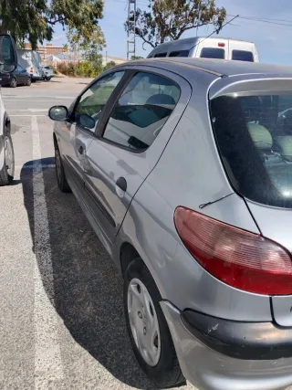 Peugeot 206 2002