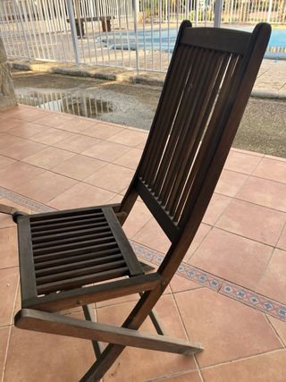 Mesa de madera de teca para exterior