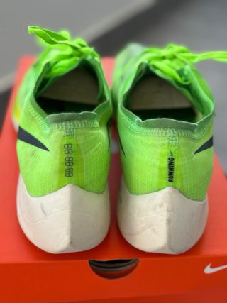 Nike Vaporfly Verde y Blanco