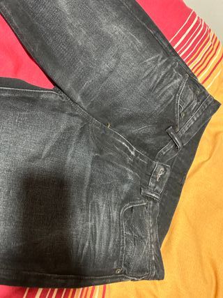 Pantalones vaqueros Levis 511 negros