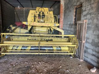 Cosechadora New Holland