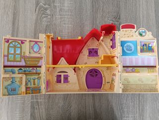 Casa Pin y Pon con muñecos y accesorios
