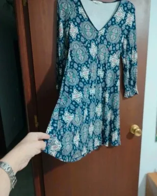 Vestido estampado azul y rosa
