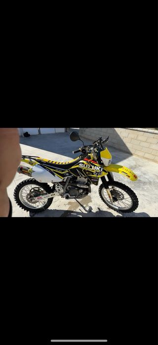 Suzuki drz 400