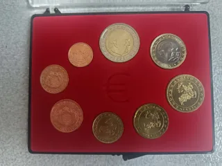 Estuche Mónaco 2001 8 valores
