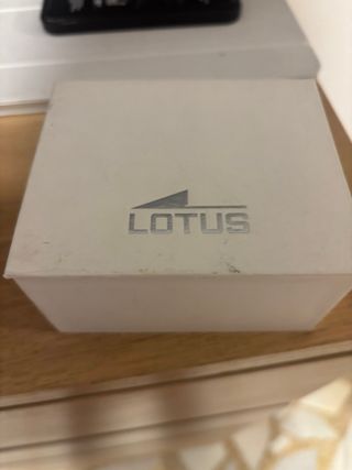 Reloj Lotus niña oso y pulsera perlas SIN PILA