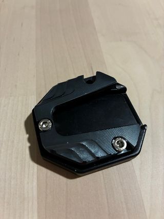 Soporte Pata Cabra Voge 900DSX