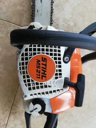 Motosierra Stihl MS 211 (40 cm)