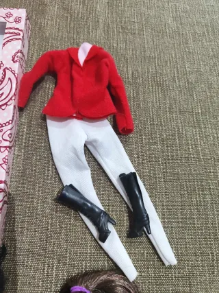 Pack Muñecas Barbie y Ropa