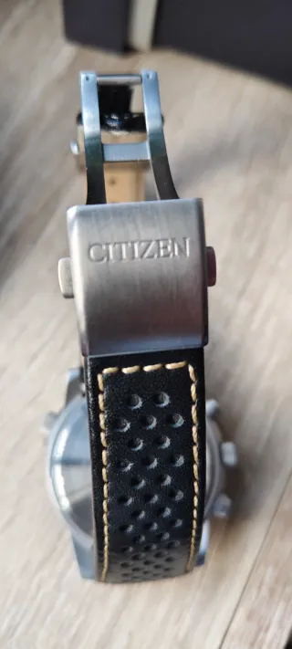 Reloj Citizen Eco-Drive WR 200 Radio Controlled