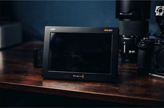 Blackmagic Video Assist 12G HDR 7”