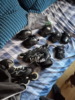 Patines Oxelo Talla 35-38 + Protecciones