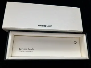 Bolígrafo Montblanc Negro y Dorado