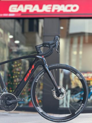 BH CORE RACE CARBON 1.6 Talla M