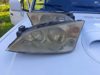 Focos Ford Mondeo 2006