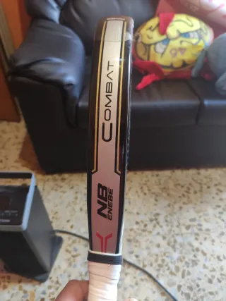 Pala de pádel NB Combat Revolution XPRO