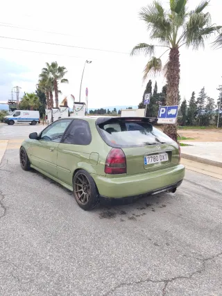 Honda Civic VTI ek4