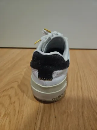 Tênis Adidas Branco