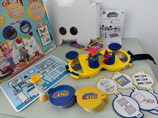 Doctor 4 Eyes Juego de Mesa