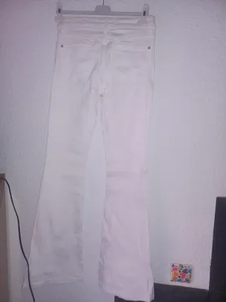 Pantalón Mango Blanco Acampanado