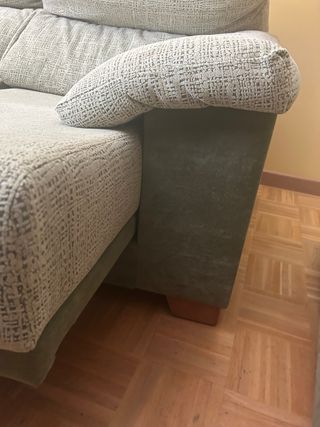 2 Sofas 3 + 2 de tela en tonos verdes